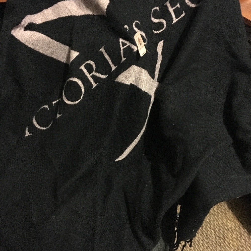 Victoria’s Secret Blanket